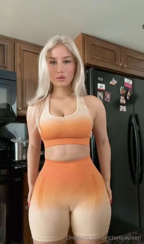 victoriaavixen photo
