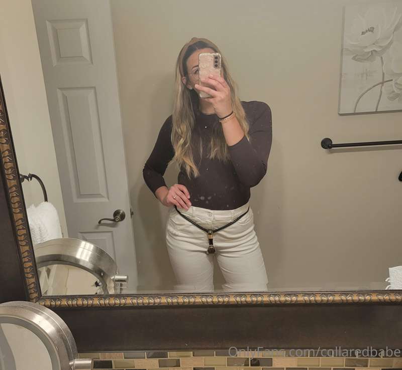 collaredbabe image #0