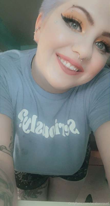 Cute and lazy today 😋