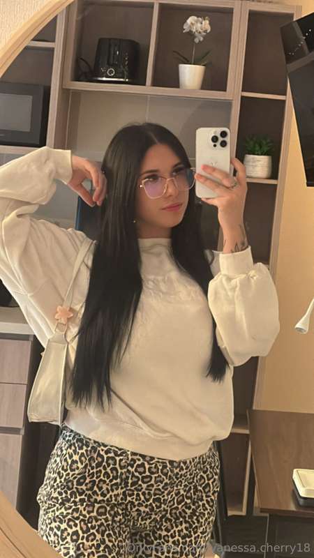 vanessa.cherry18