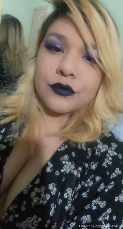 How do I look? Is this too much?