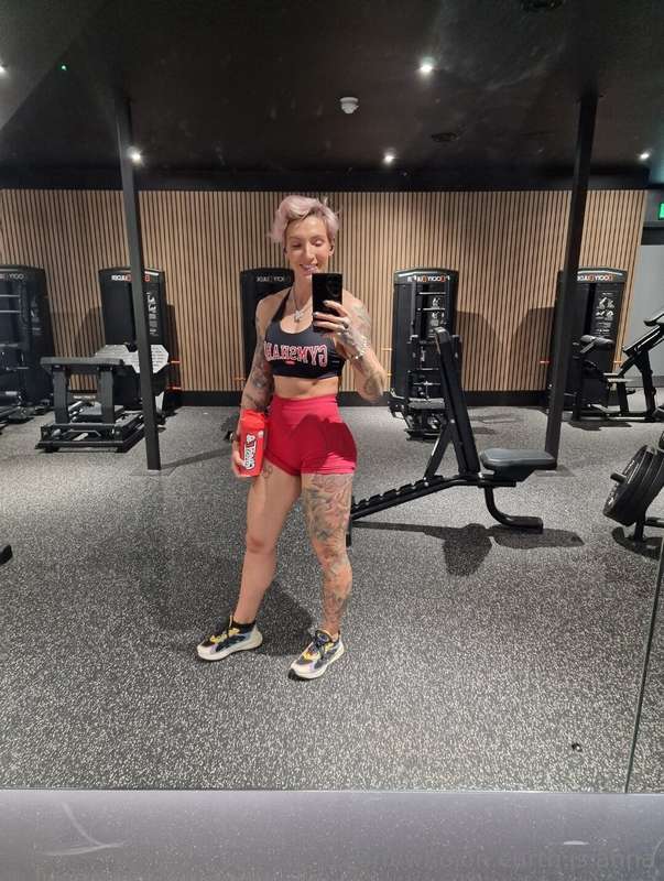 who.on.earth.is.anna