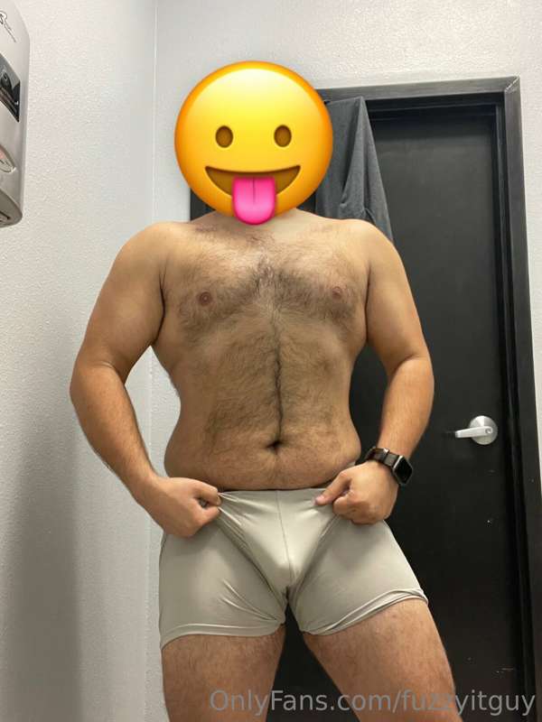 Fun morning at the gym, who’s going to help me with cardio?