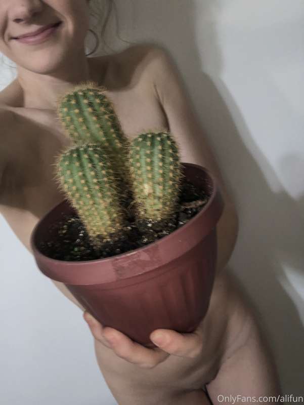 Do you like my cactus?😉🌵 tip’s for tit’s 🤗
