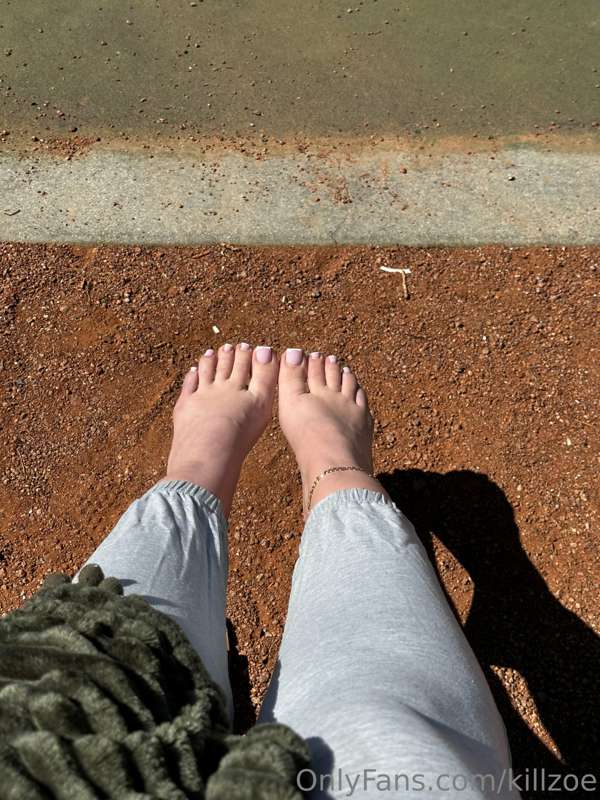 Misss.goodfeet
Scroll for a video😚😚😚