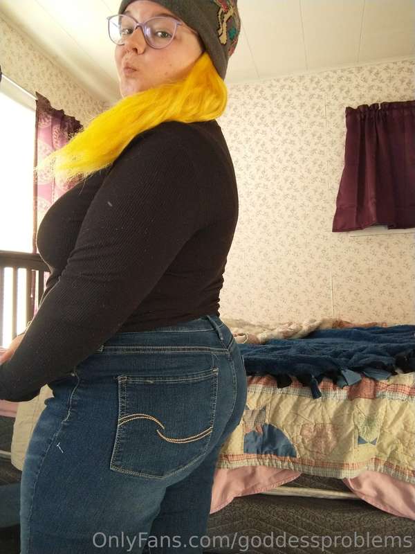 *✨i'm more than just a slut online, i'm also a regular cute ..