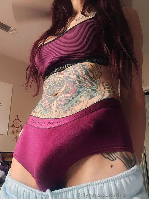 thighsnacks