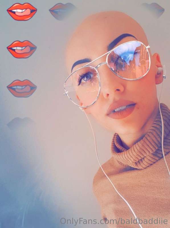 baldbaddiie