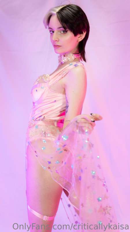 Cosmo goddess ready to rock your world