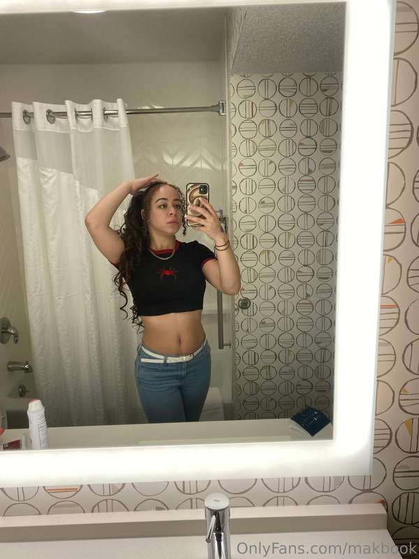 Went from feeling cute to sexy real fast 🤪 pics from Ashevil..