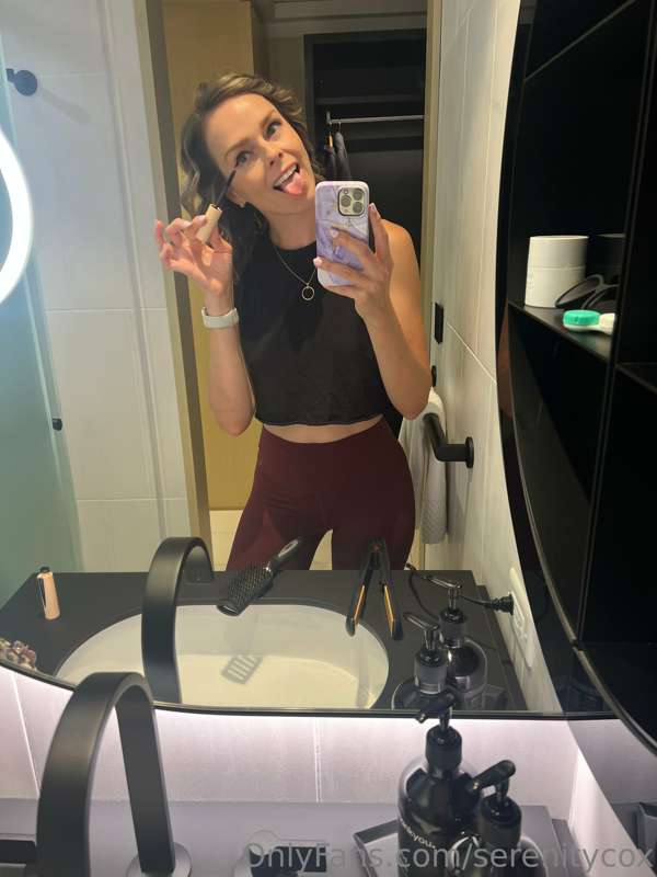 Photo 385 de Serenity Cox sur Tocromo