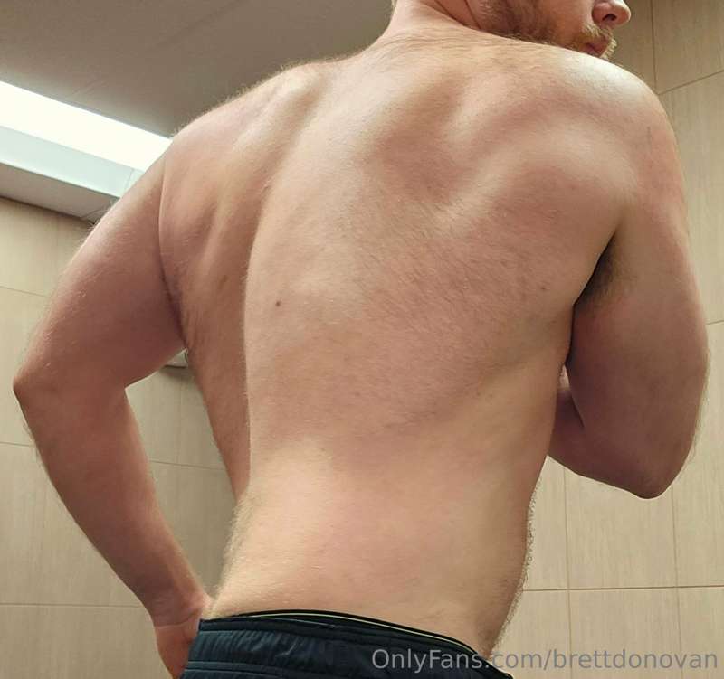Today was upper body day, but it somehow kicked my butt. Squ..