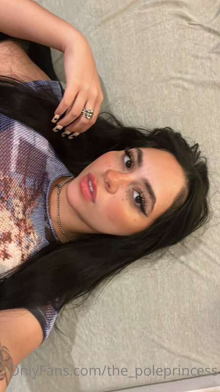 😘