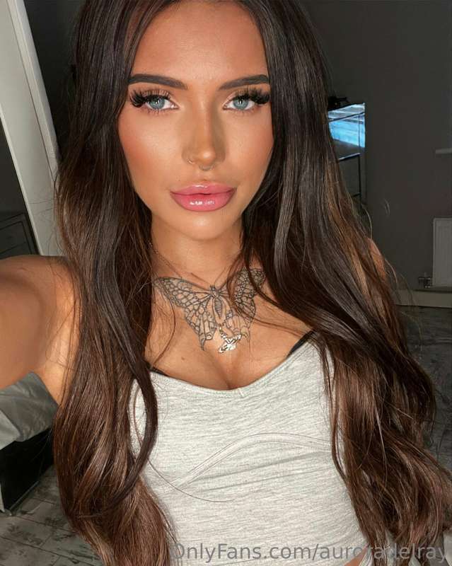 Actually wearing clothes! Would you prefer them off?😜