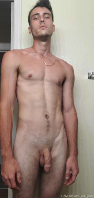 This is my rawest and most natural form. No flexing, penis a..