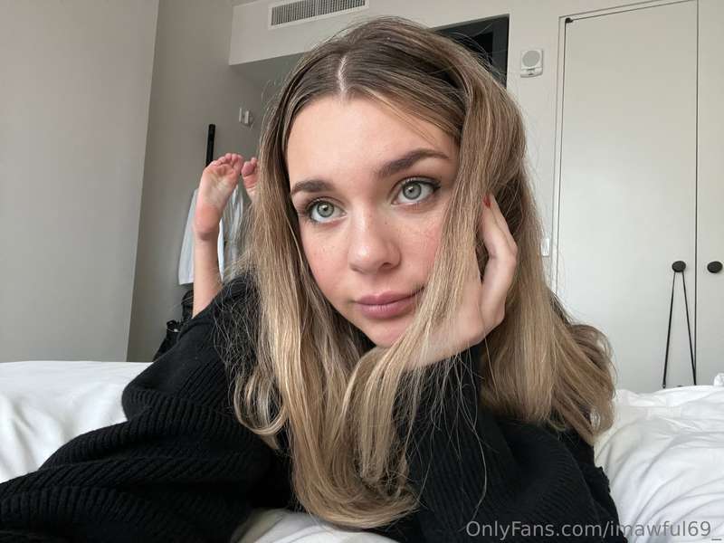 Foto 59 de Gabbie Carter en Tocromo