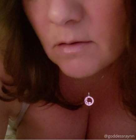 Thinking about doing some steamy audios what would you like?