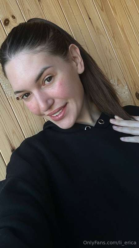 Good morning everyone, have a great weekend, today I am host..