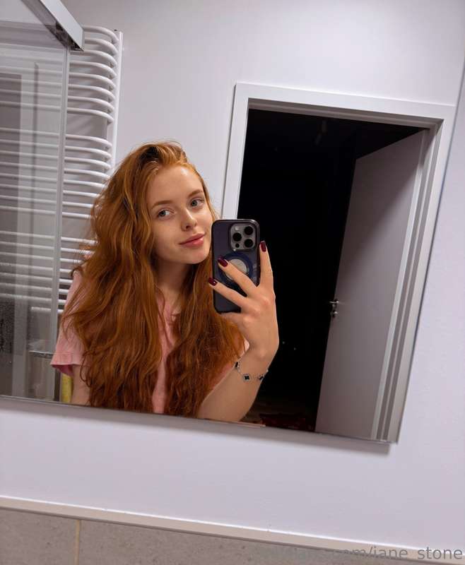 Your red head dream 💋