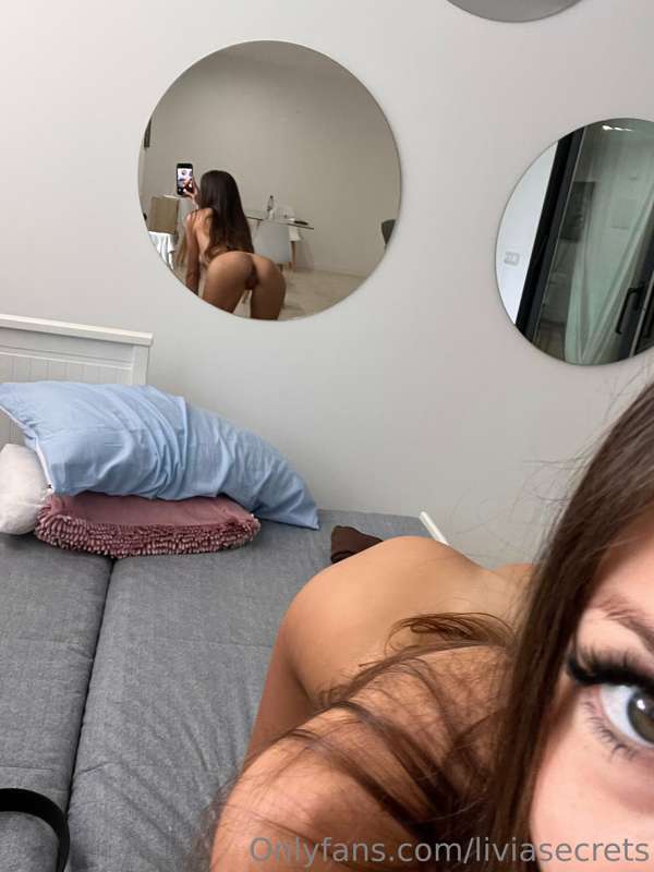 callmeolivia00 photo