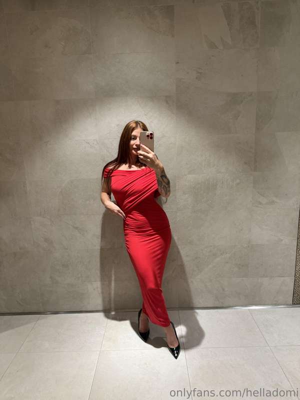 Dress in the color of passion 🌺🔥
