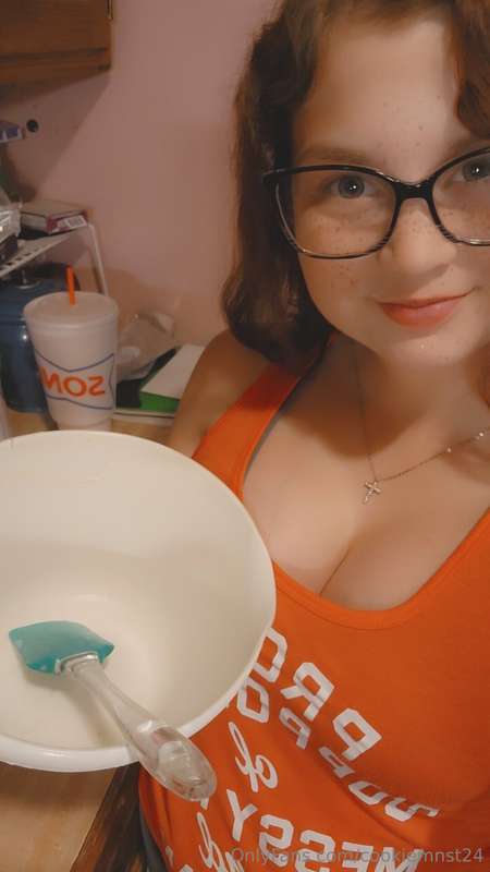 Do you lick the cake batter too??? 🤭😜