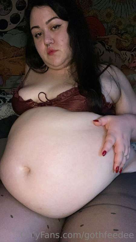 gothfeedee image #2