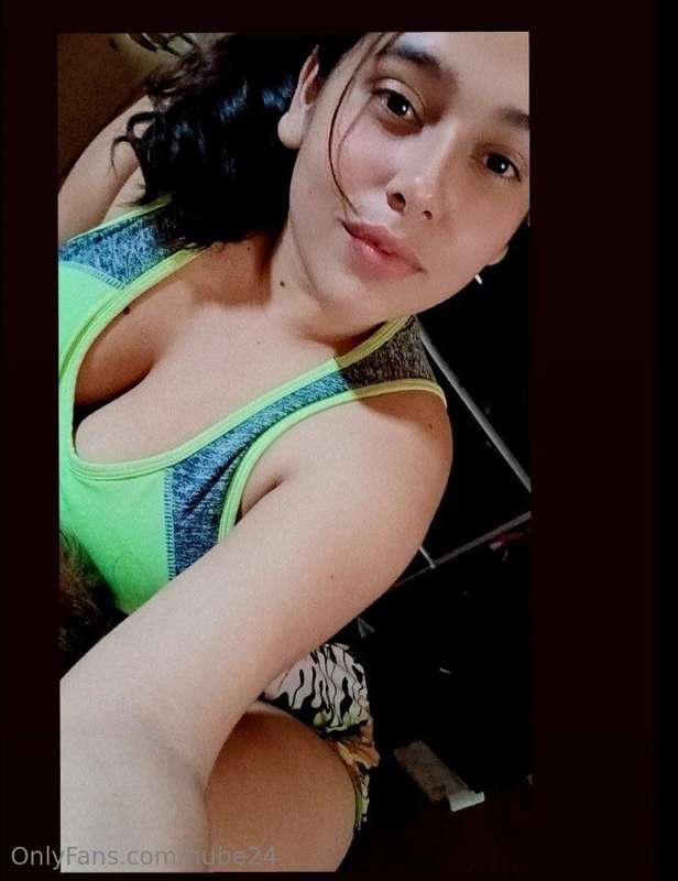 22years hold! This bitch wants to dominate you, she also let..