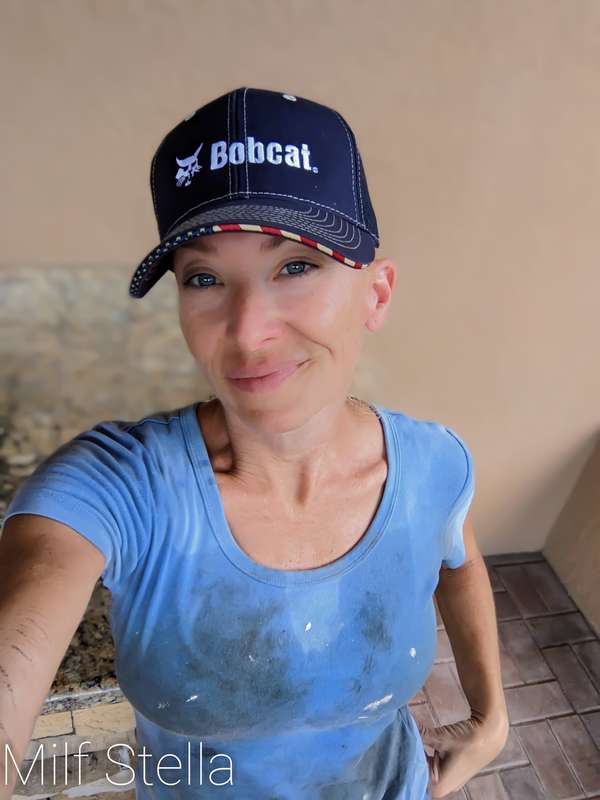 I enjoy hard work! Want to see more of me? @only_stella 