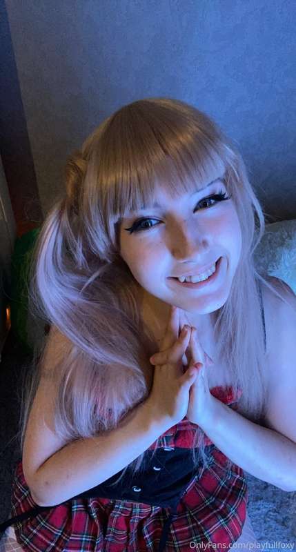 playfullfoxy