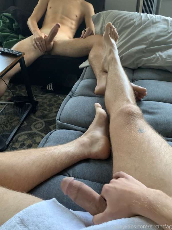 errantfag image #0