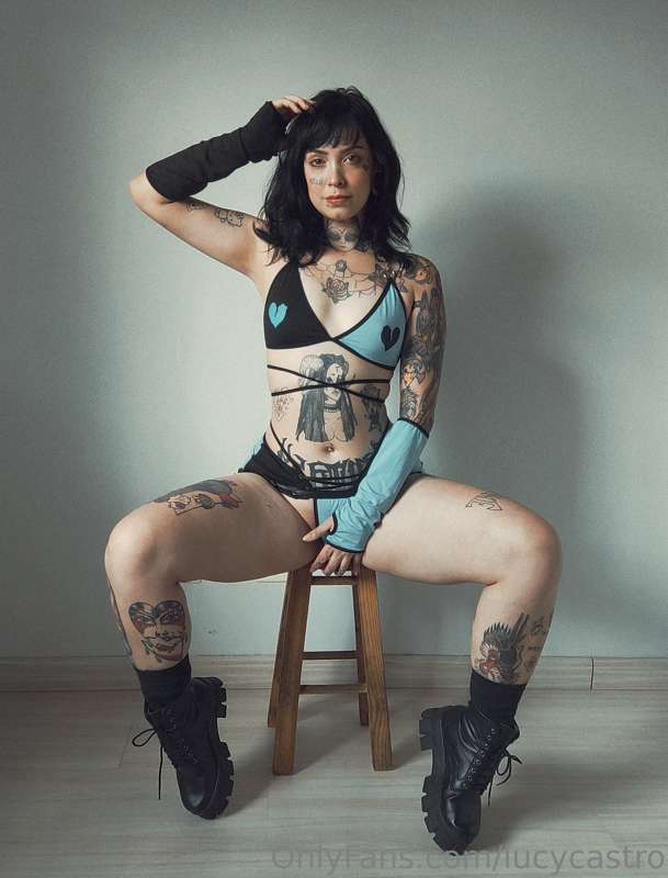 lucycastro