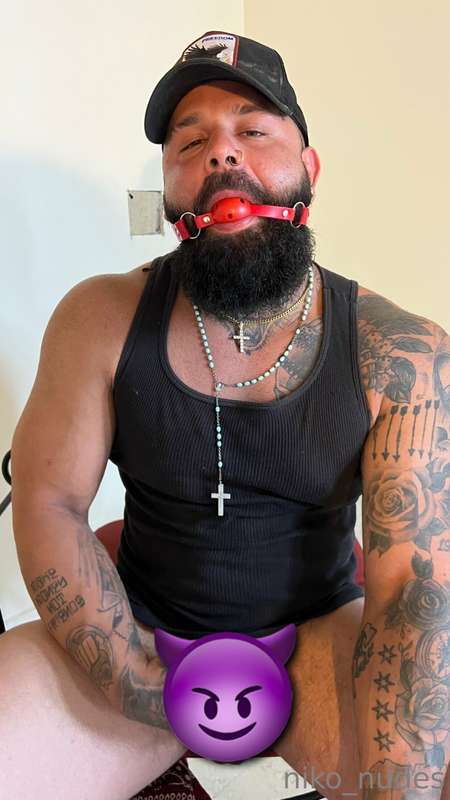 nikos_nudes image #0