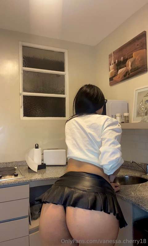 I’m not here to cook, unless you mean making you cum. 😏🍴💦