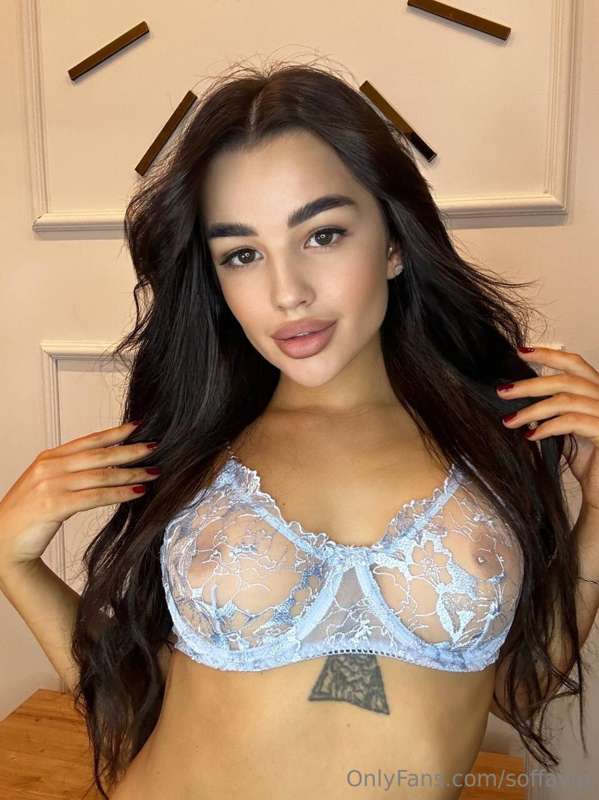 LIMITED FREE SUB @about_me_v 😈🍓🔞

This naughty freshman @abo..