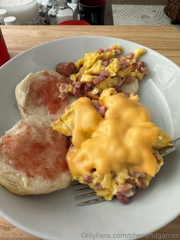 The breakfast