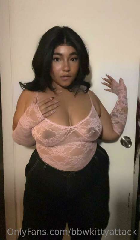 bbwkittyattack image #0