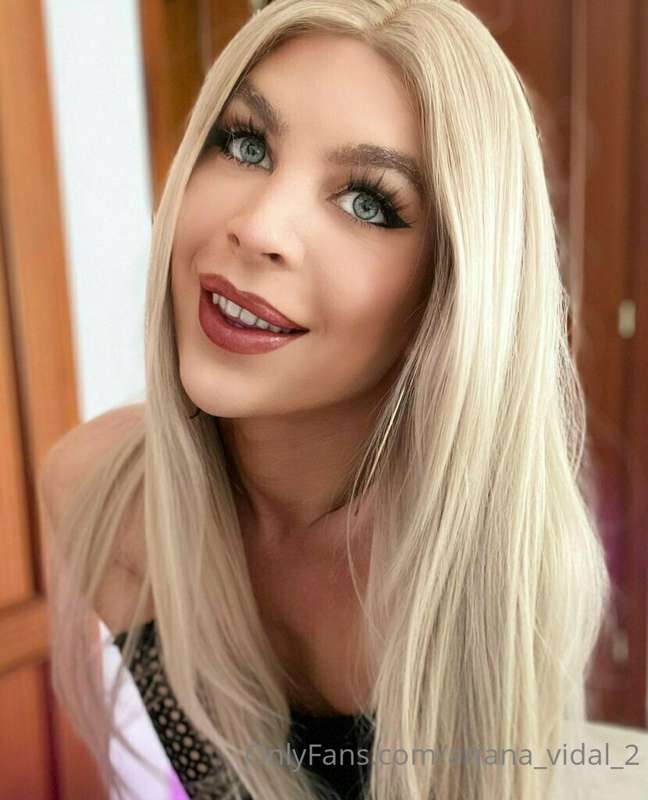 ariana_vidal_2