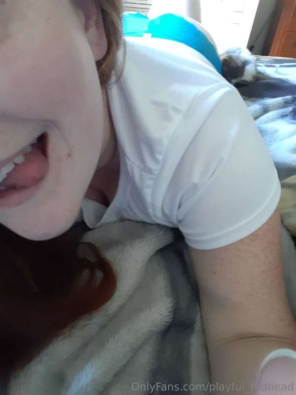playful_redhead