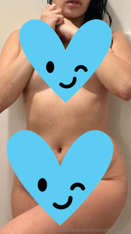 yourinternetgf_ image #1