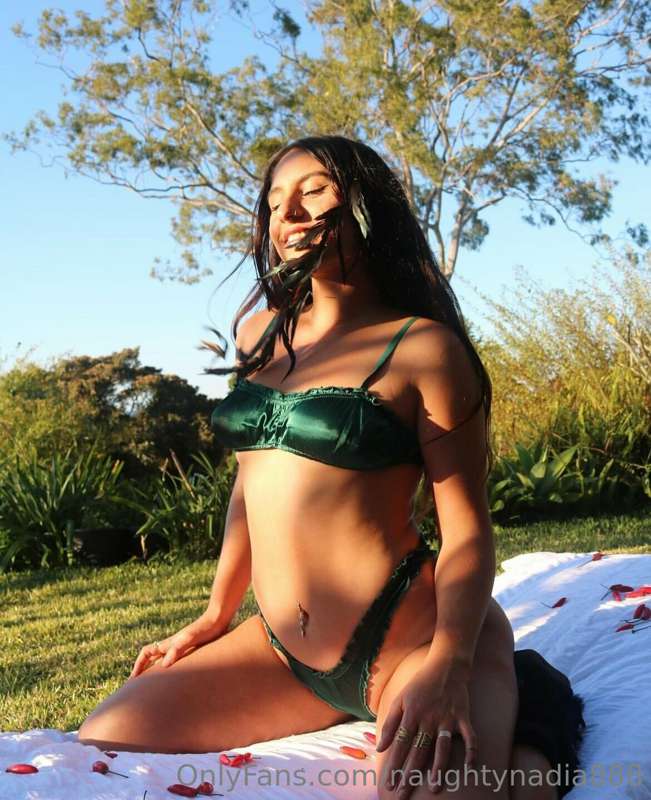 naughtynadia888