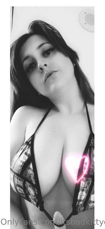 Welcome to my Only Fans! Thank you so much for subscribing! ..