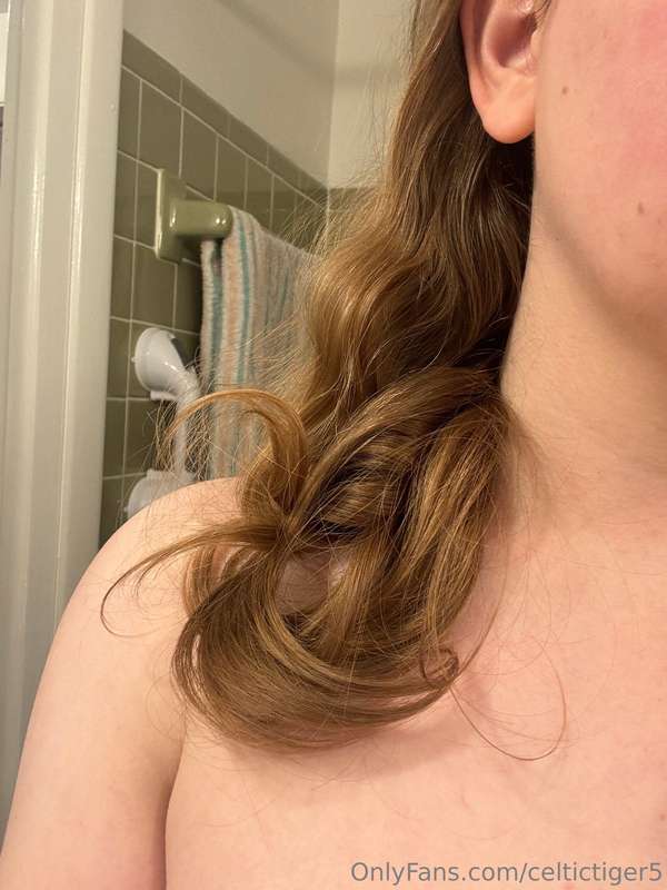 Do you like my completely natural luscious locks?