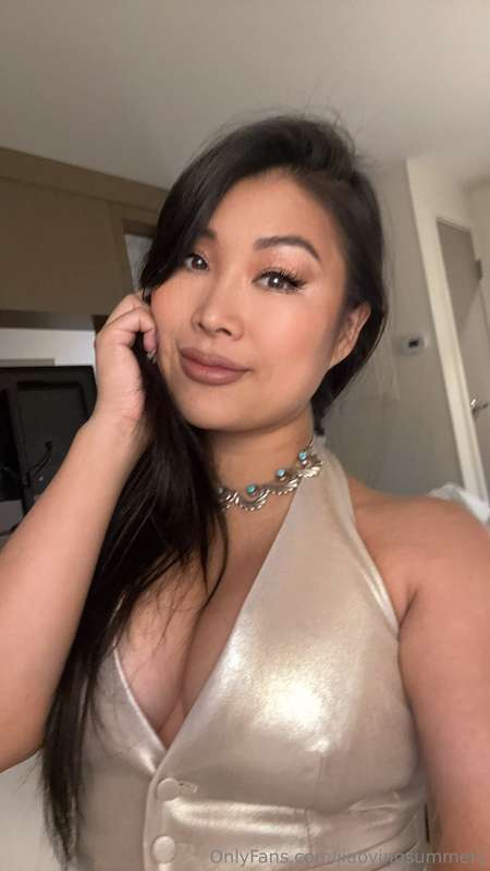 check your DMs for something special 💋
