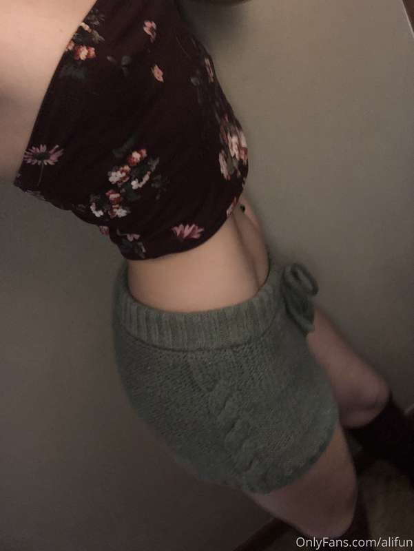 I usually hate not being naked but this is so comfy! 😍