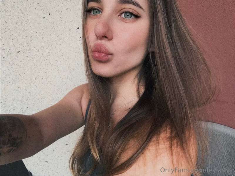 Gently or vice versa?💋Slowly or fast?💋💋With or without under..