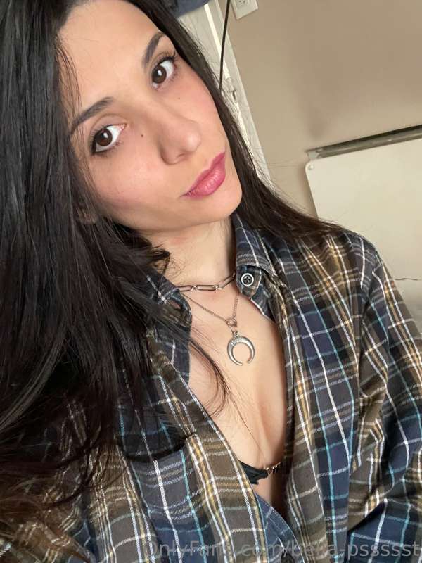 Unload on me, you know you wanna 👅
