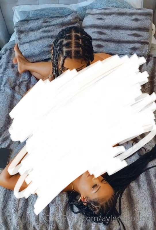 Double trouble 😈🥵🥜