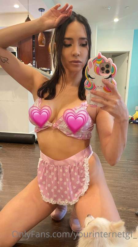 Mwahahahaha….I’m COOKING 😆!

This album is sheer lingerie w/..