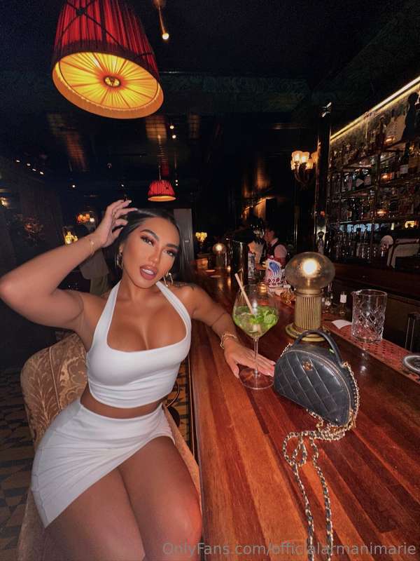 can u guess my favorite drink? 😇